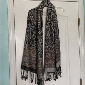 Beautiful 100% polyester scarf